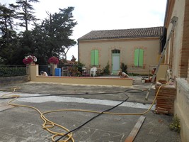 Agrandissement de la cour